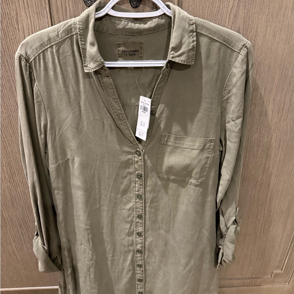 Abercrombie & Fitch Khaki Button-Up dress
